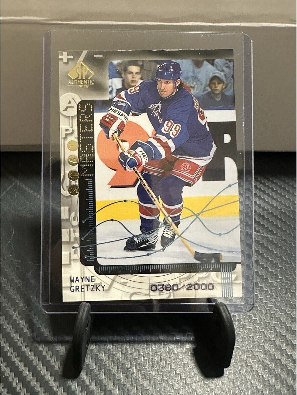 1999-00 SP Authentic A Spectrum Wayne Gretzky #A9 /2000 Serial #0380 Rangers